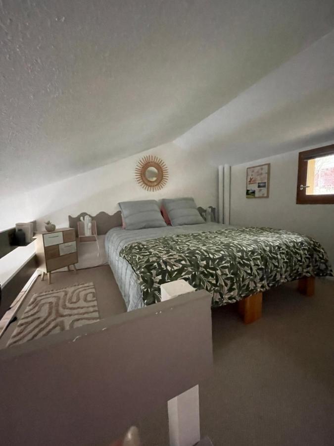 Jolie Maison Au Golf Lacanau Luaran gambar