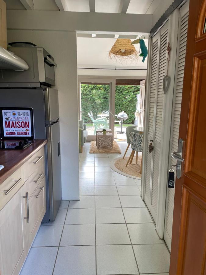 Jolie Maison Au Golf Lacanau Luaran gambar
