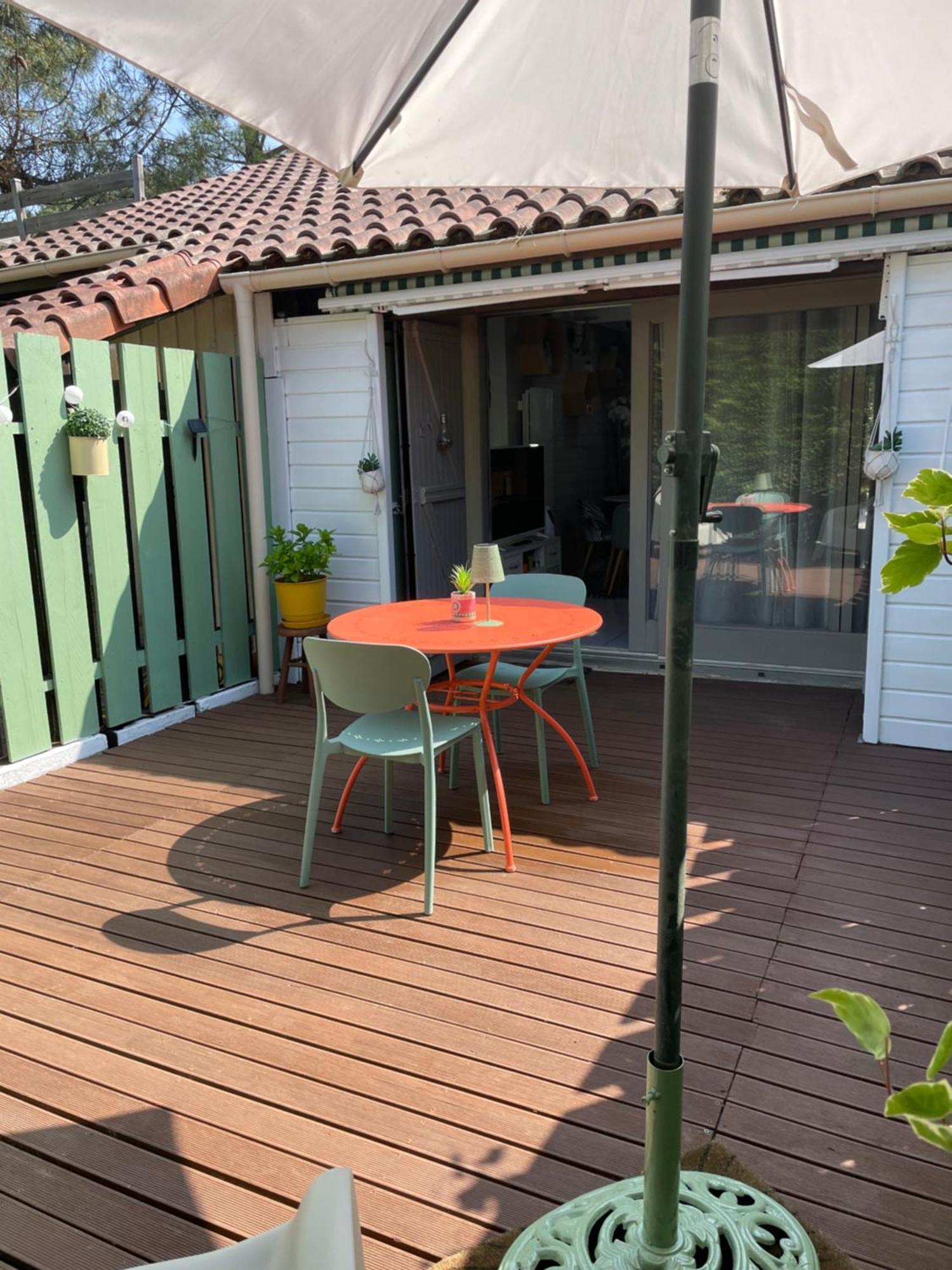 Jolie Maison Au Golf Lacanau Luaran gambar